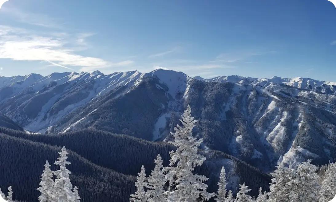 Snow-covered mountain range symbolizing strength and clarity provided by veteran police and law enforcement leadership